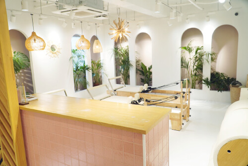 ピラティススタジオ studio +plus｜スタジオプラス立川店